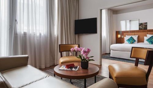 Deluxe Suite with One King Bed and Terrace