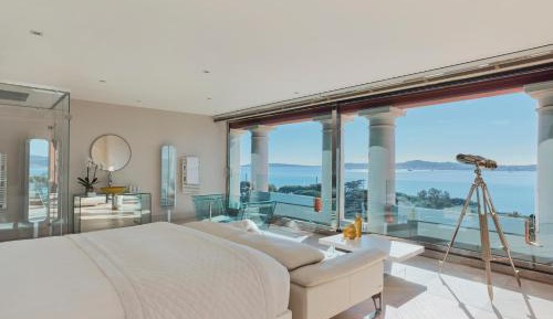 Beauvallon Suite