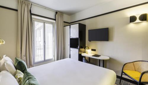 Superior Queen Room