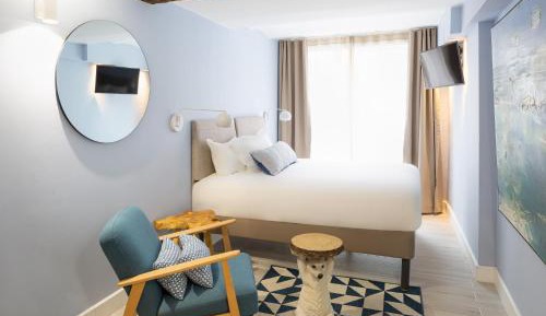 Deluxe Double Room with Terrace