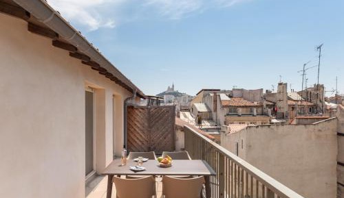 One-Bedroom Apartment with Terrace