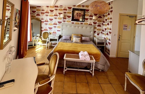 Theoule-Superieur Hotel | Le Patio