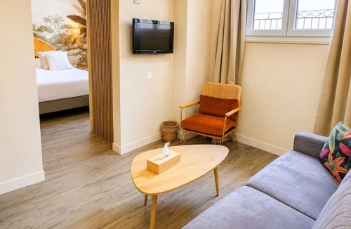 6th Arrondissement Hotel | Maison Paradis Marseille