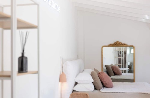 Golfe Juan Hotel | La Bâtisse en Blanc