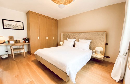 Robins Bay Bed & Breakfast | Petit Monlot