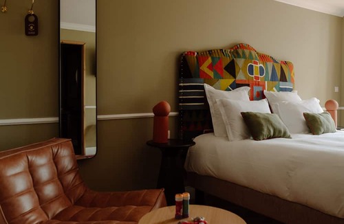 Le Bouscat Hotel | Maison Pavlov