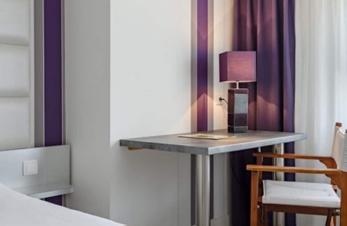 Argentat Hotel | Hotel Le Sablier Du Temps