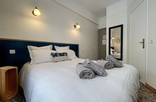 Golfe Juan Hotel | Le Provence Hôtel Golfe Juan