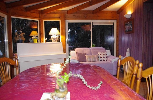Annecy-le-Vieux House | Terraced house, 120M2, for 7 people, 2 km from the lake, with private garden
