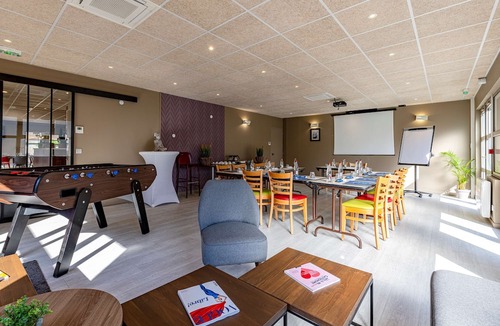 Dijon Hotel | Campanile Dijon Nord - Toison d'Or