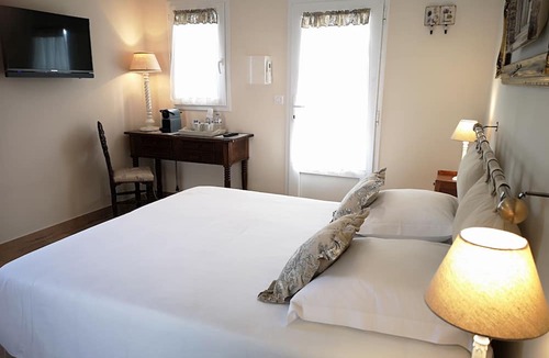 Carnot Bed & Breakfast | B&B Villa Blanche