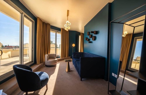Hyeres City Centre Hotel | Hotel des Palmiers