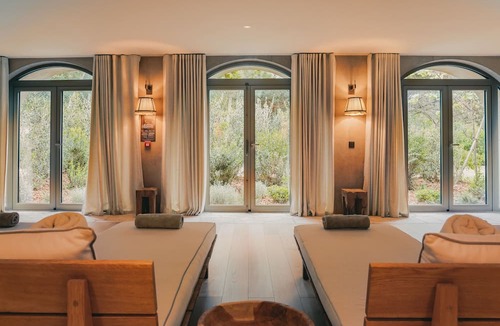La Croix-Valmer Hotel | Lily of the Valley