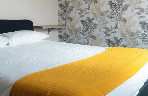 Orange Hotel | Hôtel Saint-Florent