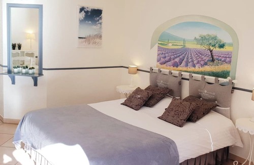 Tourrettes-sur-Loup House | le Mas des Cigales