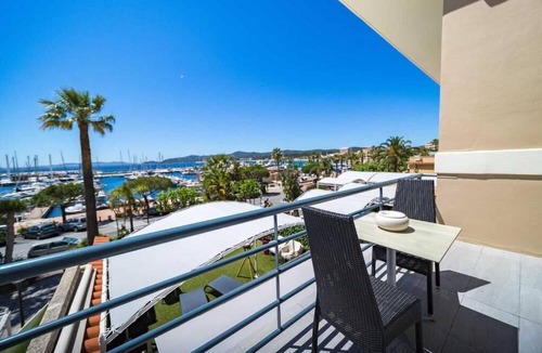 Le Lavandou Hotel | Le Rabelais