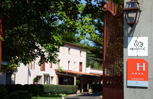 Thiers Hotel | Logis Hôtel Le Parc de Geoffroy
