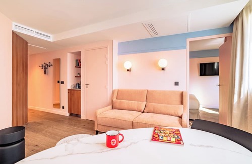 La Castellane Hotel | RockyPop Marseille hôtel