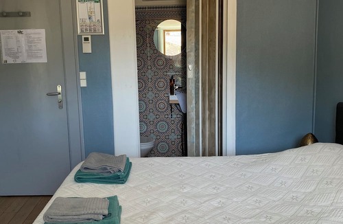 Chatillon en Bazois Hotel | Café Hôtel du Dauphiné