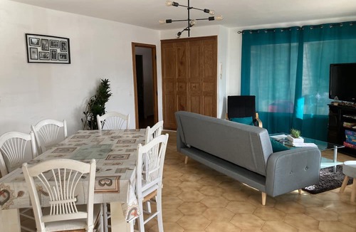 Grand Sud Condo | GROUND FLOOR VILLA WITH SWIMMING POOL FREE PARK AND PETANQUE COURT