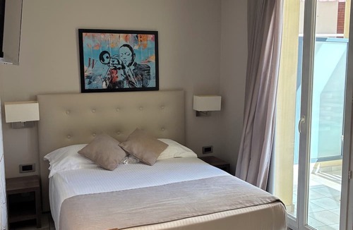 Juan-les-Pins Apartment | Résidence La Villa d'Elsa