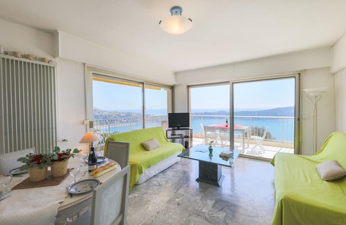 Villefranche-sur-Mer Apartment | LE CALIFORNIA AP1008 by RIVIERA HOLIDAY HOMES