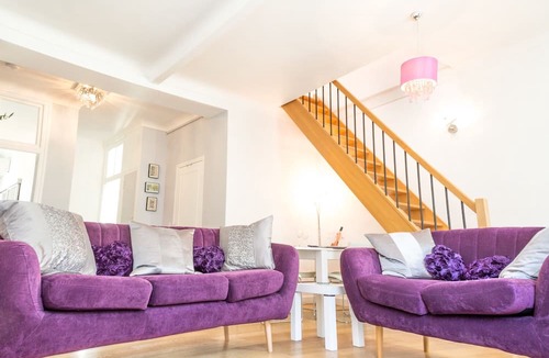 Nice City Centre Apartment | SunlightProperties LEGEND: 2 Bedroom Rental, near Beach with balcony & AC