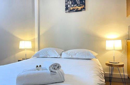 Cannes City Centre Apartment | Cosy and Elegant 1 Bedroom Rue Florian