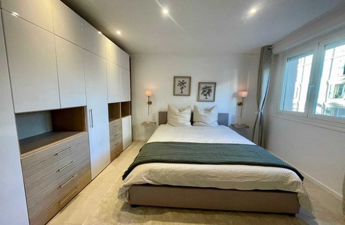 Antibes Old Town Apartment | Spacious Group Stay in Antibes