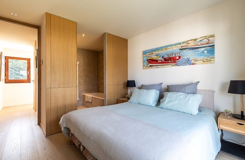 Cap-Ferret Villa | Villa 'La Vigne Au Cap Ferret' with Sea View, Wi-Fi and Air Conditioning