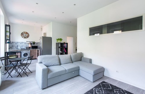 Les Chartreux Apartment | 1 bedroom gorgeous apartment in Marseille
