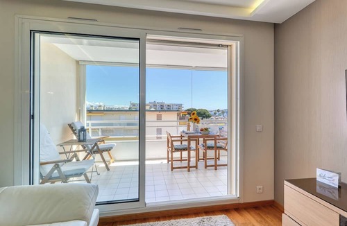 Golfe Juan Apartment | Apt sea view with swimming pool, Golfe-Juan, France