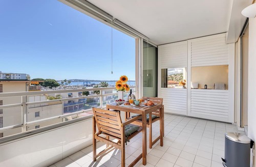 Golfe Juan Apartment | Apt sea view with swimming pool, Golfe-Juan, France