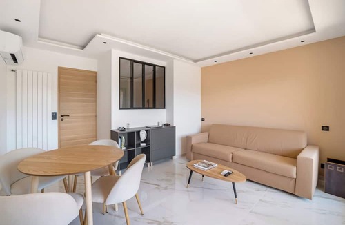 Golfe Juan Apartment | Eden Azur