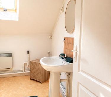 La Machine Apartment | Appartement a la Machine avec kitchenette et wifi
