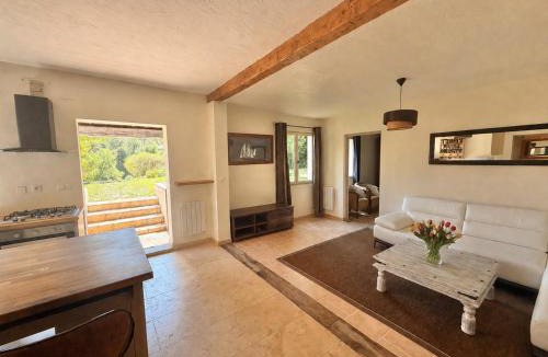 Le Bar-sur-Loup House | Charming Private Cottage with Garden & Parking in Bar-sur-Loup