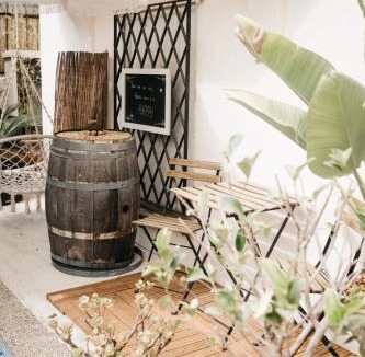 Cap-d'Antibes Hotel | Hôtel Le Petit Castel