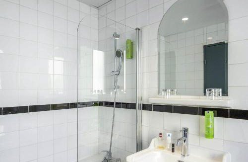 1st Arrondissement Hotel | greet Marseille Centre Saint Charles