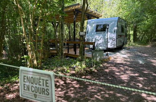 Chandelles House | Equinox - Les clefs de Milton - Refuge immersif entre rivière et forêt