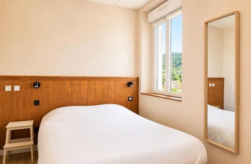 Le Beausset Hotel | Le Relais de la Calèche