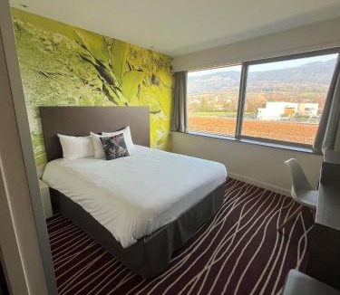 Neydens Hotel | ibis Styles Saint Julien en Genevois accès espace aquatique UCPA Vitam INCLUS