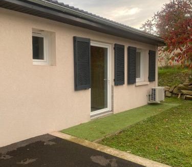 Veyre-Monton House | La galerie de Josette