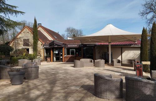Lachapelle-Auzac Ski Chalet | Chalet en vallée Dordogne, jardin privé et piscine partagée - FR-1-828-4