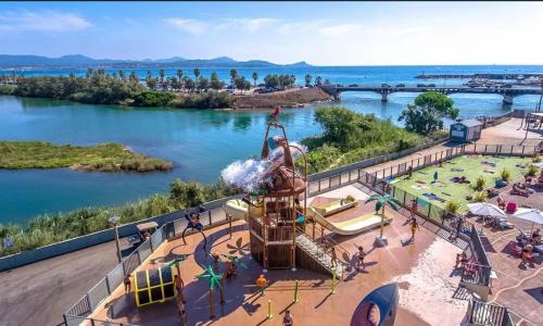 Saint-Aygulf Resort | Mobil-Home Camping Saint Aygulf Plage 4Etoiles Beach&Pool