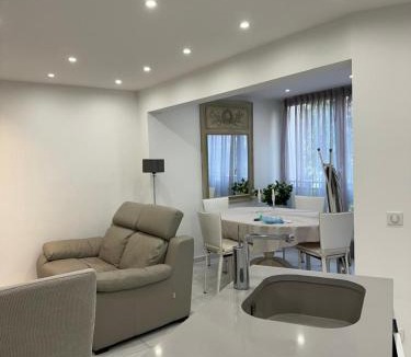 Cannes City Centre Hotel | Hôtel de Provence