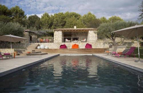 Le Castellet Villa | A Serene Luxury Villa in the Heart of Provence