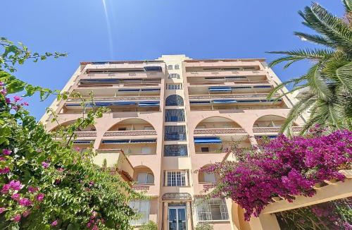Golfe Juan Apartment | Grand Palais - 2 couchages - Studio - Vue Mer