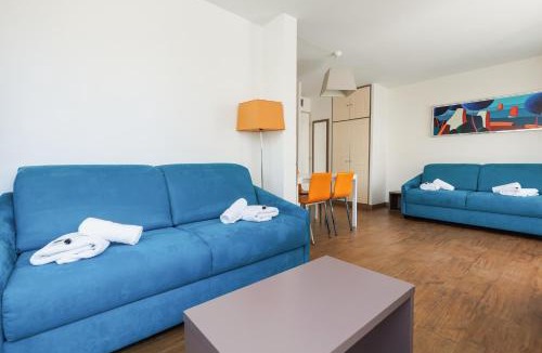 Le Suquet Apartment | RIO - Idéal Congrès-200 m plages - App 6pers- climatisé, terrasse, piscine, parking