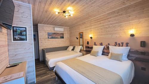 Saintes-Maries-de-la-Mer Hotel | Hotel Mas des Lys
