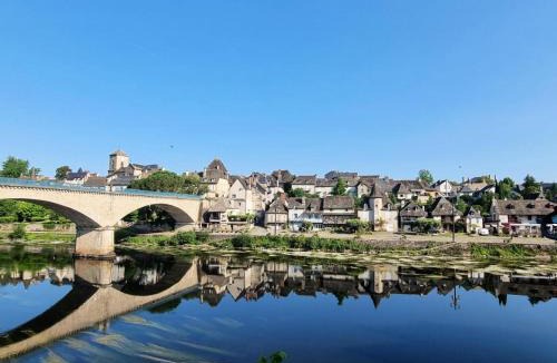 Argentat Apartment | Gîte de France L'air du paradis 3 épis - Gîte de France 6 personnes MAE-6344